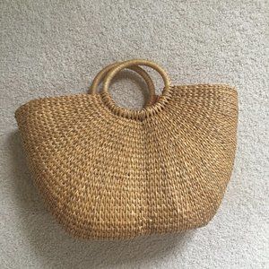 Round Handle Straw Bag with Orange Liner